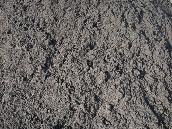 Dyed Black Double Mulch Premium Bark - Image 2